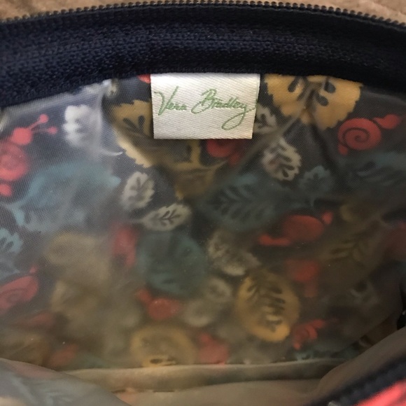 Vera Bradley large makeup bag - Picture 3 of 4